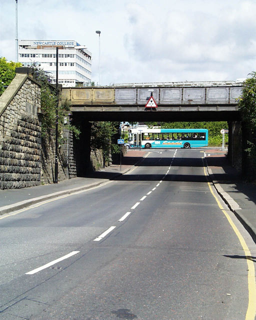 Redh_Approach_Rail_Bridge_From_South