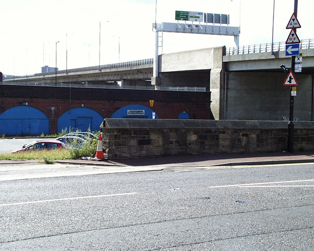 Redh_New_Bridge_From_Railway_St